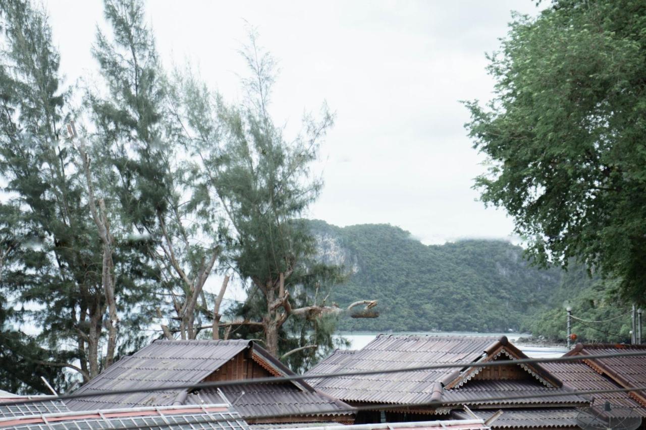 Nangkam Boutique Donsak Hotel Ban Pheng Krong Exterior photo