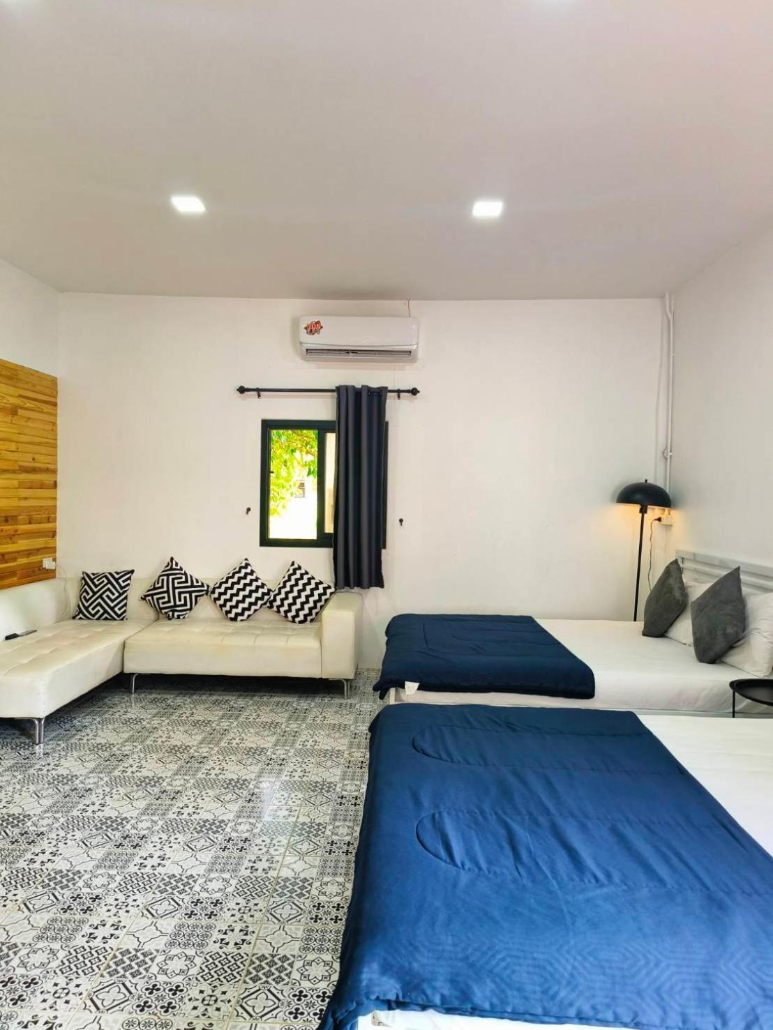 Nangkam Boutique Donsak Hotel Ban Pheng Krong Exterior photo